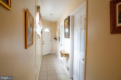 1199 Jackson St, Camden, NJ 08104 - photo 4