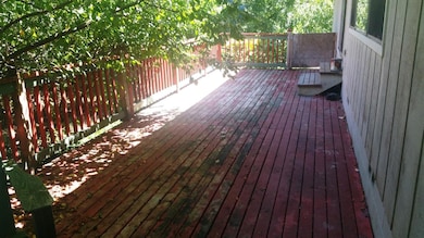 1715 Saratoga Way, Grants Pass, OR 97526 - photo 3