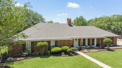 Front of House Right