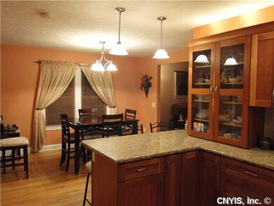 Kitchen. KITCHEN OPENS RIGHT UP TO THE DININGROOM.