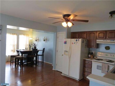 36 N Savanna Dr, Pottstown, PA 19465 - photo 5