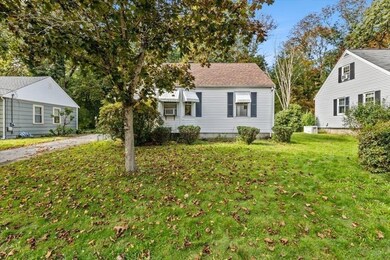 40 Oneida Ave, Brockton, MA 02301 - photo 2