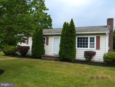 678 Ridge Rd, Monmouth Junction, NJ 08852 - photo 3