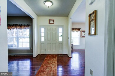 2033 Sunnyvale Dr, Pennsburg, PA 18073 - photo 4