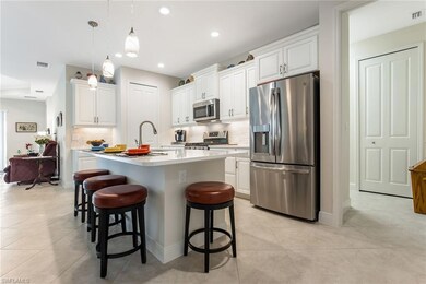 2142 Marquesa Cir, Naples, FL 34112 - photo 5