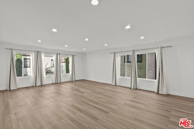 3663 Los Feliz Blvd unit 4, Los Angeles, CA 90027 - photo 6