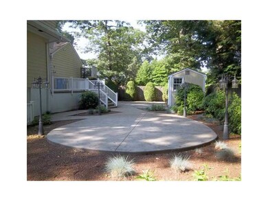 Yard/Garden. Beautiful easy care back yard...
