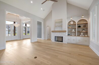 303 Abercrombie-3