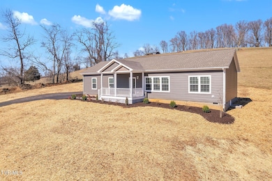 7-web-or-mls-18150-fortunes-way