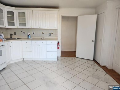 327 E Columbia Ave unit 1, Palisades Park, NJ 07650 - photo 2