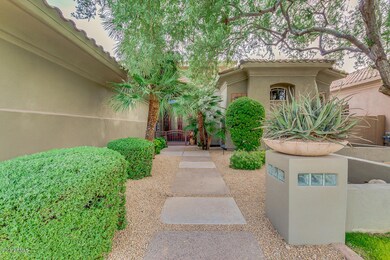 WALKWAY TO FRONT DOOR