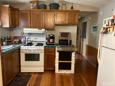26 Dalbert St unit A-1, Carteret, NJ 07008 - photo 5