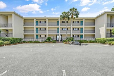 100 Floyd St unit 203, Saint Simons Island, GA 31522 - photo 2