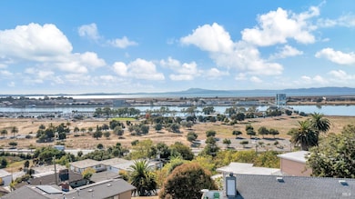 104 Baxter St, Vallejo, CA 94590 - photo 2