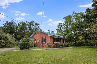 300 Durant Dr, Fayetteville, NC 28304 - photo 2