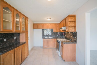 5819 W Citrus Way, Glendale, AZ 85301 - photo 2