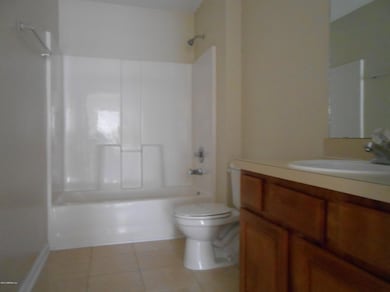 5201 Playpen Dr unit 13, Jacksonville, FL 32210 - photo 7