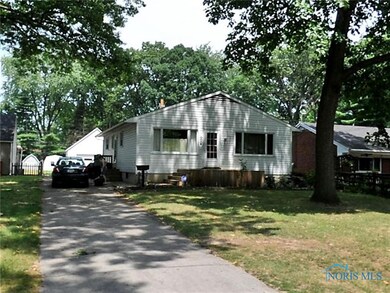 2316 Newport Ave, Toledo, OH 43613 - photo 2
