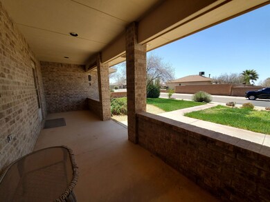 1421 Tierra Royos, Alamogordo, NM 88310 - photo 2