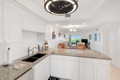 25_4100OceanBeach111014_mls