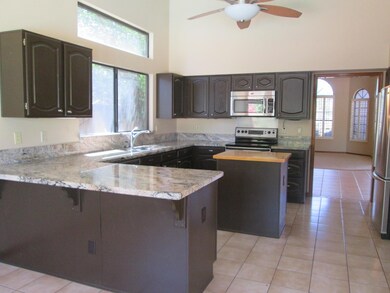 918 W Coast Dr, Gilbert, AZ 85233 - photo 6