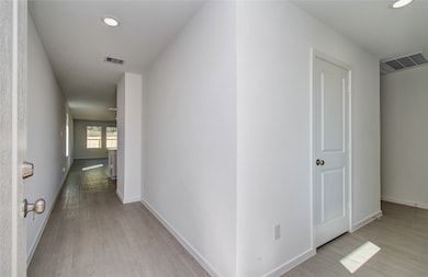 14845 N Ascot Bend Cir, Conroe, TX 77306 - photo 5