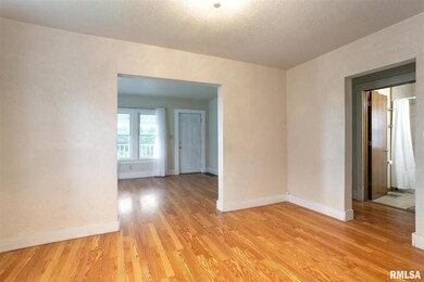 2007 Mound St, Davenport, IA 52803 - photo 5