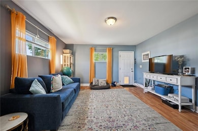 5737 Wildair Dr, New Orleans, LA 70122 - photo 3