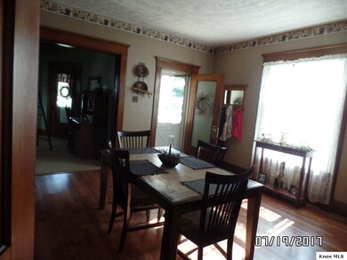 105 E Ross St, Danville, OH 43014 - photo 3