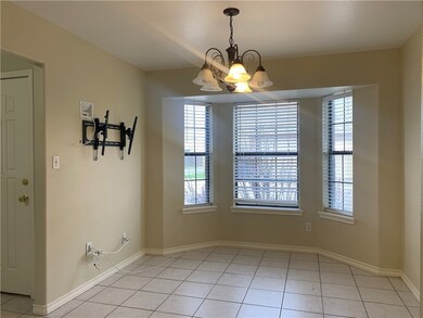 2839 Mckinzie Rd unit 5, Corpus Christi, TX 78410 - photo 4