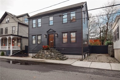 28 Elm St, Newport, RI 02840 - photo 3