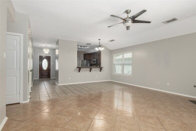 5104 Caprock Dr, Pearland, TX 77584 - photo 7