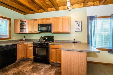 121 Sampson Rd, Littleton, NH 03561 - photo 5