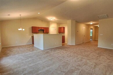 251 Waterfront Ct, Asheboro, NC 27203 - photo 4