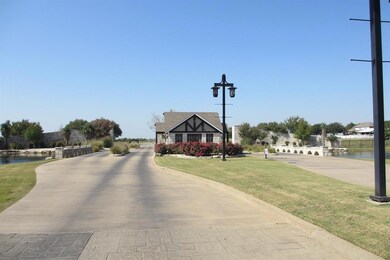 17113 Woodlawn Dr, Whitney, TX 76692 - photo 2