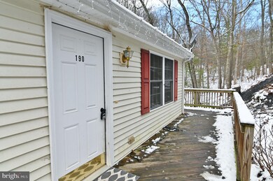 190 Brian Dr, Basye, VA 22810 - photo 4