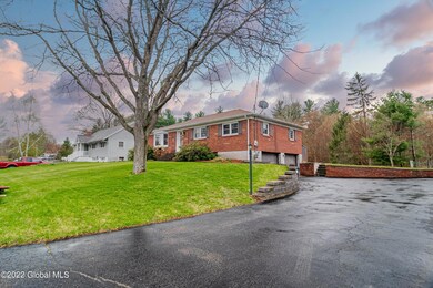 20 Evergreen Blvd, Schenectady, NY 12302 - photo 3