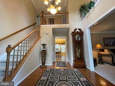 2716 Verdis Ln, Crofton, MD 21114 - photo 4