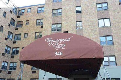 346 E Lancaster Ave unit 201, Wynnewood, PA 19096 - photo 2