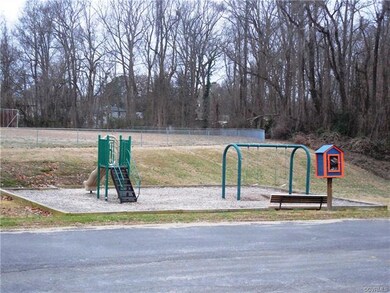 1501 Peachtree Dr, Hopewell, VA 23860 - photo 3