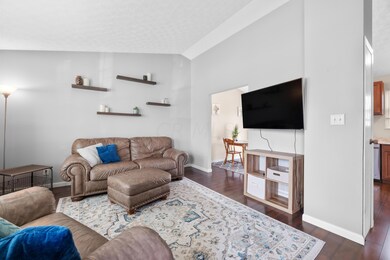 7795 Stanburn Rd, Columbus, OH 43235 - photo 6