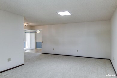 17663 N Del Webb Blvd, Sun City, AZ 85373 - photo 5