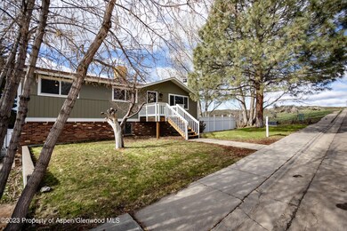 1316 W 8th St, Craig, CO 81625 - photo 6