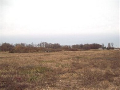 2549 S Terrace St, Janesville, WI 53546 - photo 4