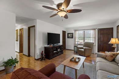 295 Cathy Dr, New Market, AL 35761 - photo 5