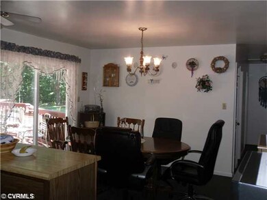 10301 Moncure Dr, Ruther Glen, VA 22546 - photo 4