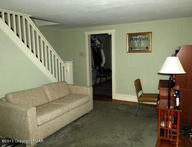 107 W Ridge St, Lansford, PA 18232 - photo 7