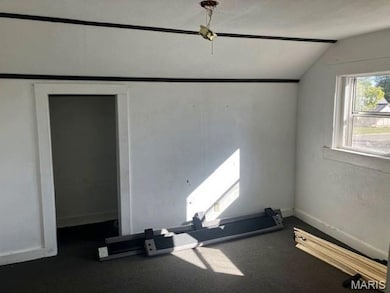 300 N Main St, Gideon, MO 63848 - photo 7