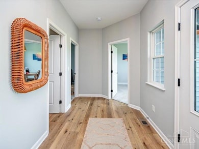 905 Garden View Cir, Morrow, OH 45152 - photo 6