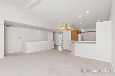 1723W.ClearWaterDr-17LoRes